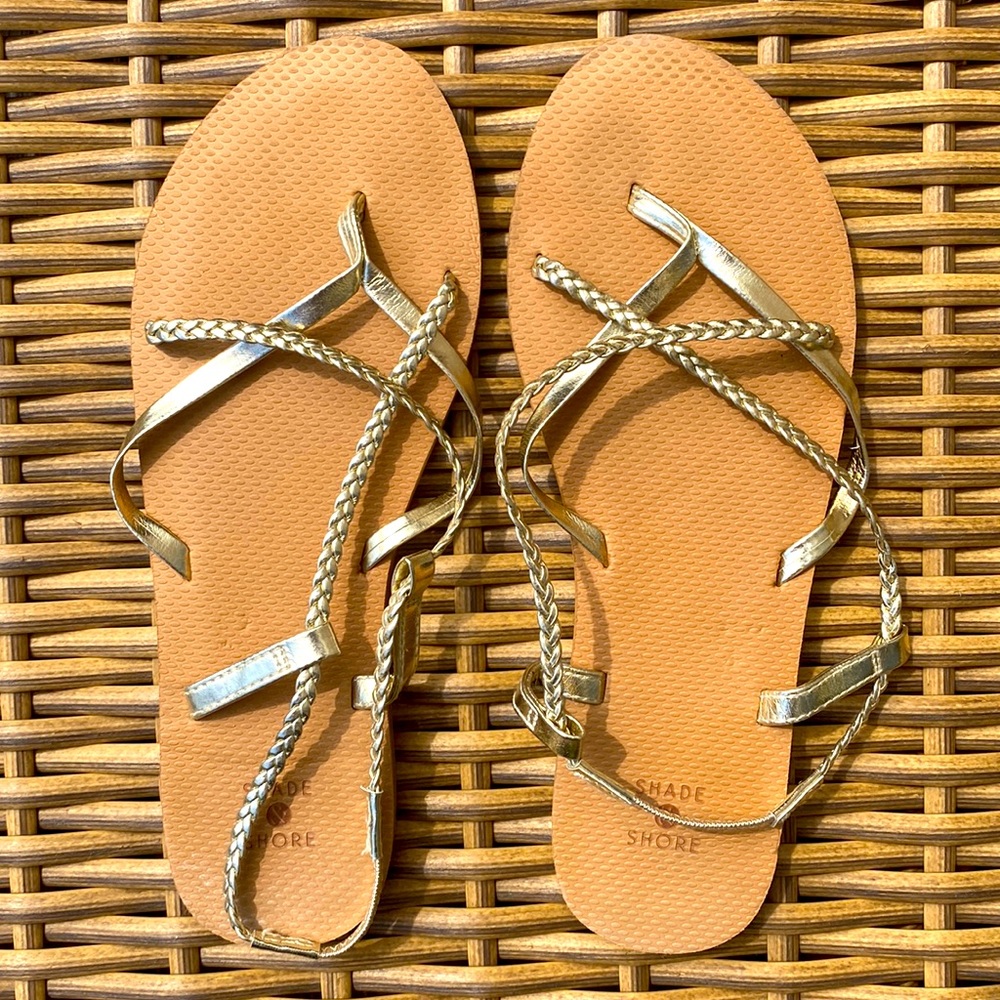 Greek style sandals size 9